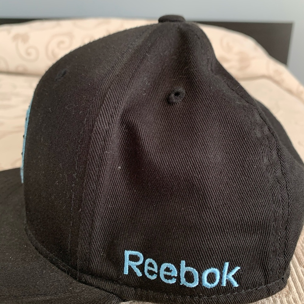 Toronto Argos Hat - Picture 4 of 6